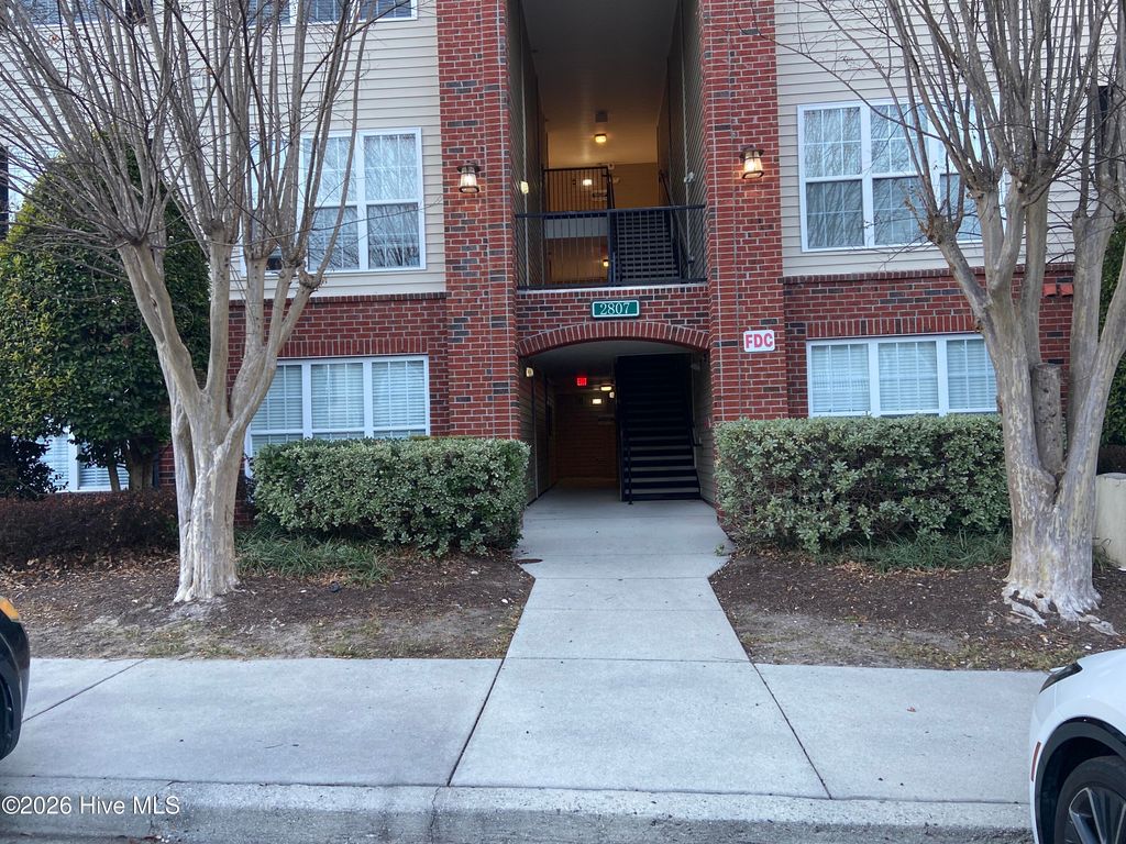 Photo of 2807 Bloomfield Lane #308, Wilmington, NC 28412 (MLS # 100549389)
