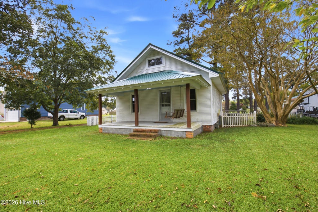 Photo of 2201 W Main Ext, Elizabeth City, NC 27909 (MLS # 100613273)