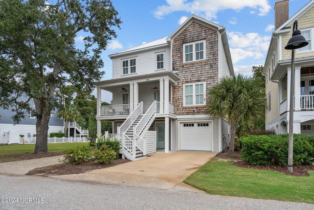 Photo of 1919 Deep Creek Run, Wilmington, NC 28411 (MLS # 100556324)