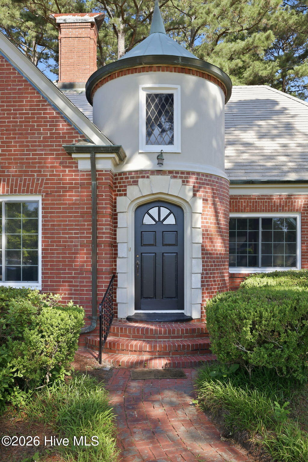 Photo of 1108 Summit Avenue, Washington, NC 27889 (MLS # 100579435)