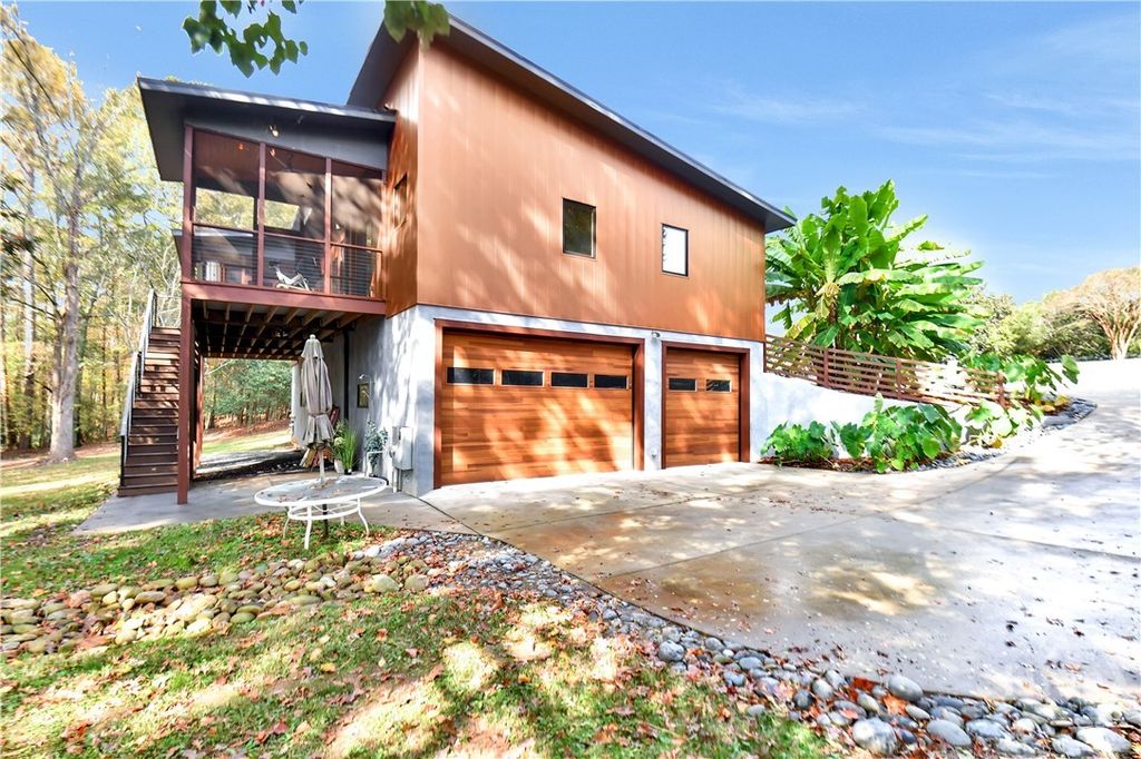 Photo of 1271 Daniells Bridge Road, Athens, GA 30606 (MLS # CL342645)