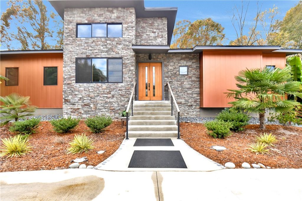 Photo of 1271 Daniells Bridge Road, Athens, GA 30606 (MLS # CL342645)