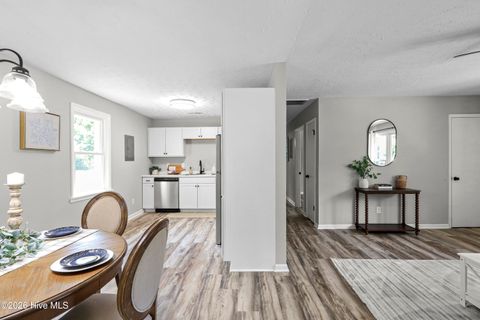 Tiny photo for 14 Delight Court, Jacksonville, NC 28546 (MLS # 100579551)