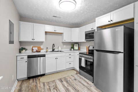 Tiny photo for 14 Delight Court, Jacksonville, NC 28546 (MLS # 100579551)