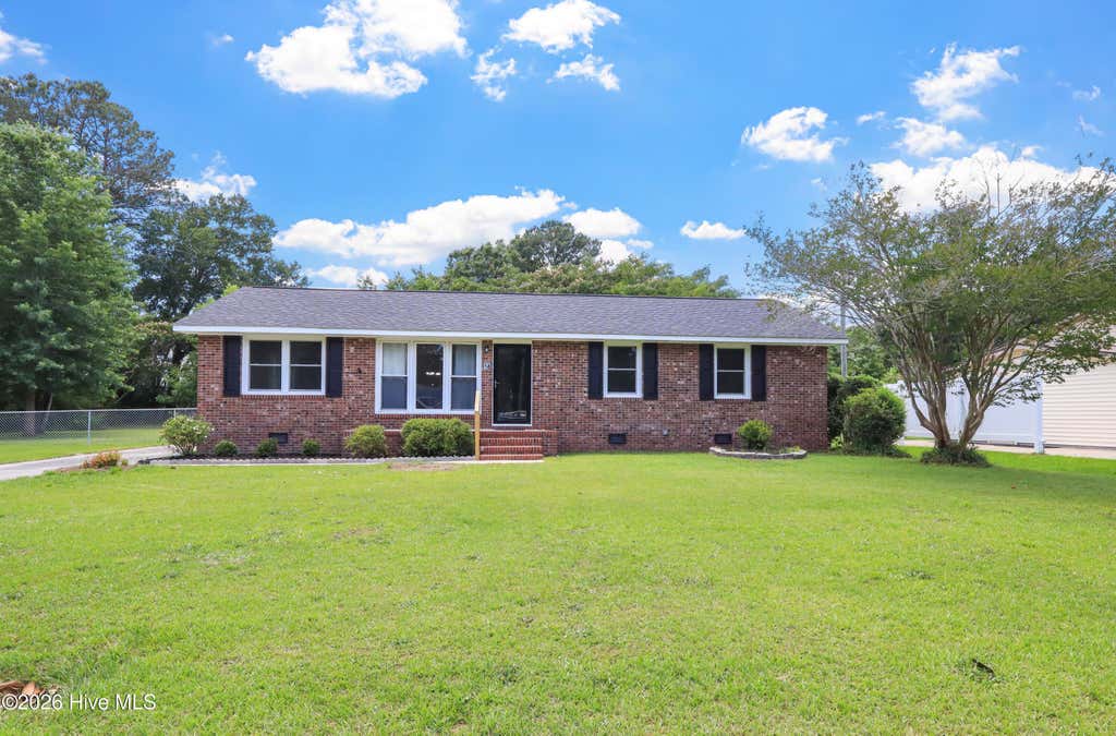 Photo of 14 Delight Court, Jacksonville, NC 28546 (MLS # 100579551)