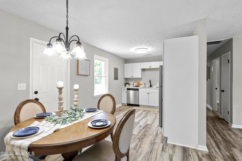 Tiny photo for 14 Delight Court, Jacksonville, NC 28546 (MLS # 100579551)