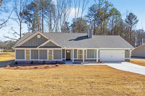 Homes For Sale - 159 Mockingbird Lane #16<br/> Winder, GA 30680