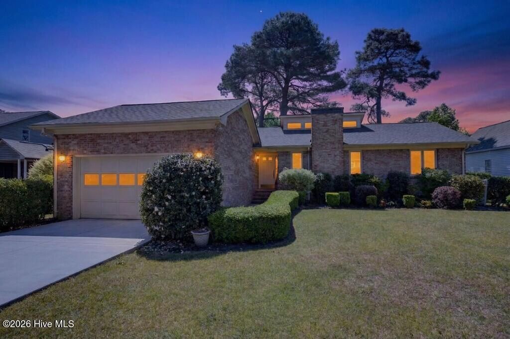 Photo of 1929 Caracara Drive, New Bern, NC 28560 (MLS # 100566898)