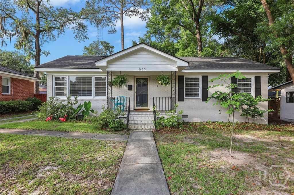Photo of 1423 E 40th Street, Savannah, GA 31404 (MLS # SA357883)