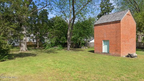 Tiny photo for 214 E Water Street, Washington, NC 27889 (MLS # 100567984)
