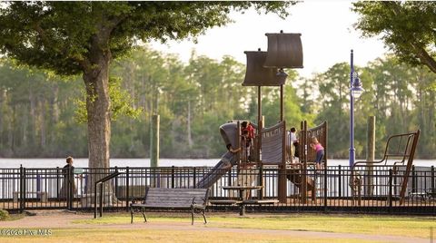 Tiny photo for 214 E Water Street, Washington, NC 27889 (MLS # 100567984)