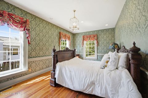 Tiny photo for 214 E Water Street, Washington, NC 27889 (MLS # 100567984)