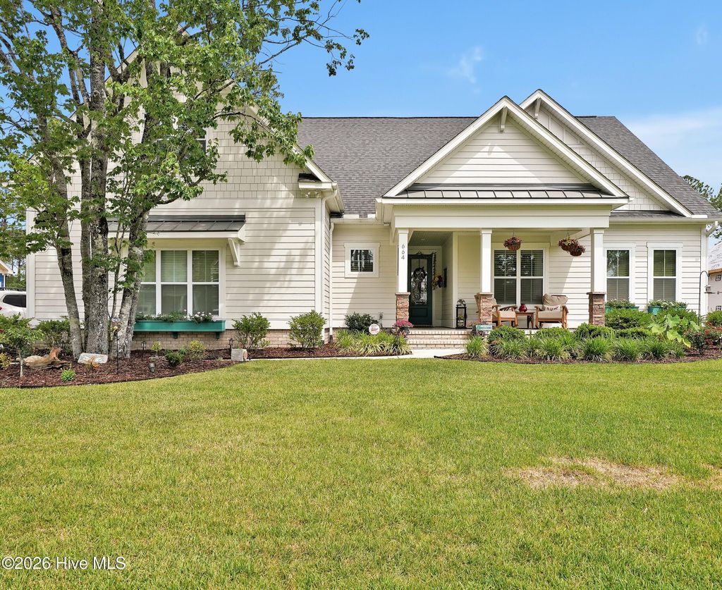 Photo of 664 Breezewood Drive SE, Bolivia, NC 28422 (MLS # 100508113)