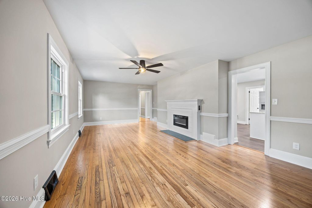 Photo of 1401 Greenville Boulevard SE, Greenville, NC 27858 (MLS # 100561857)