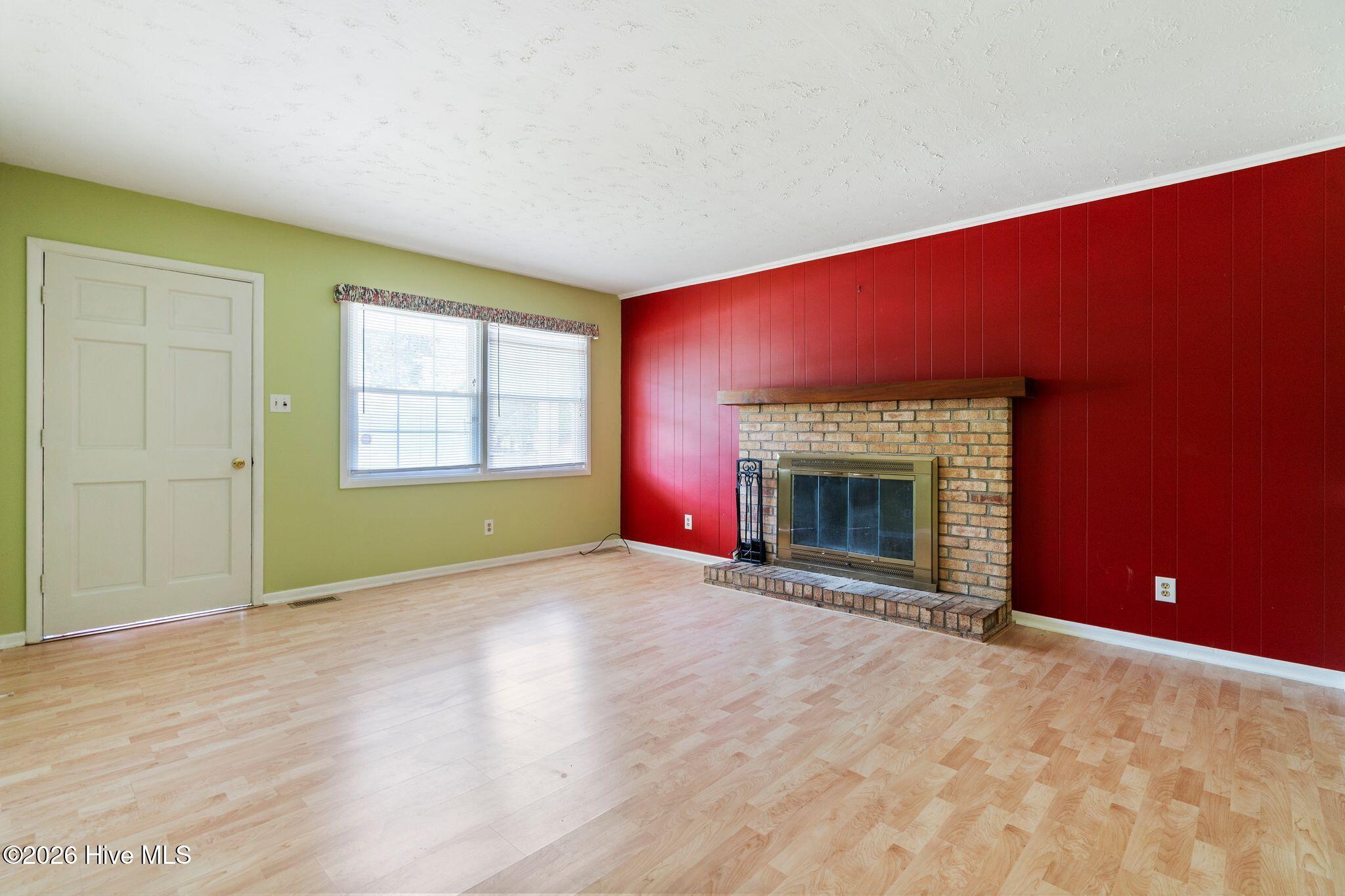 414 Thomas Drive
