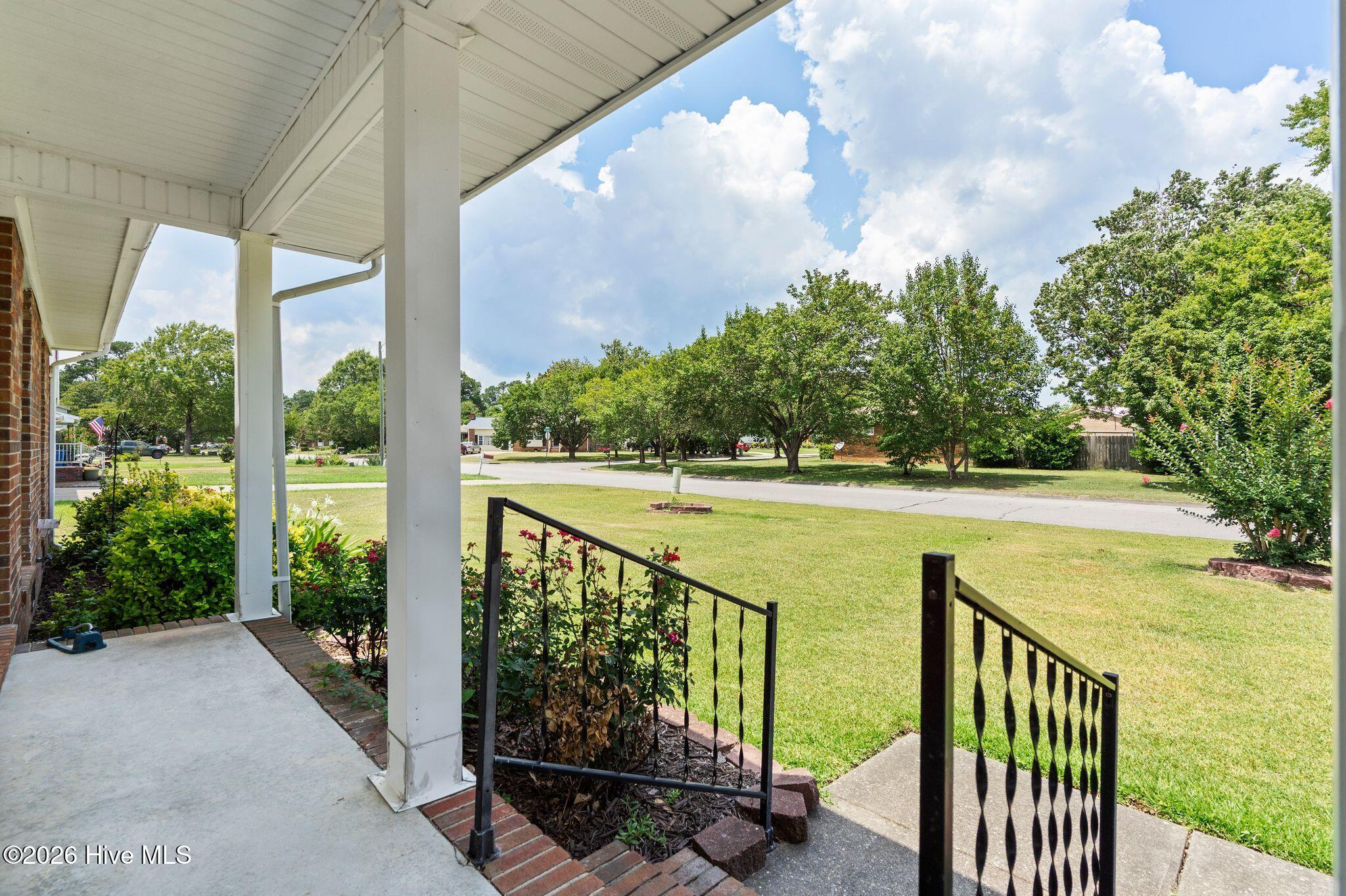 414 Thomas Drive