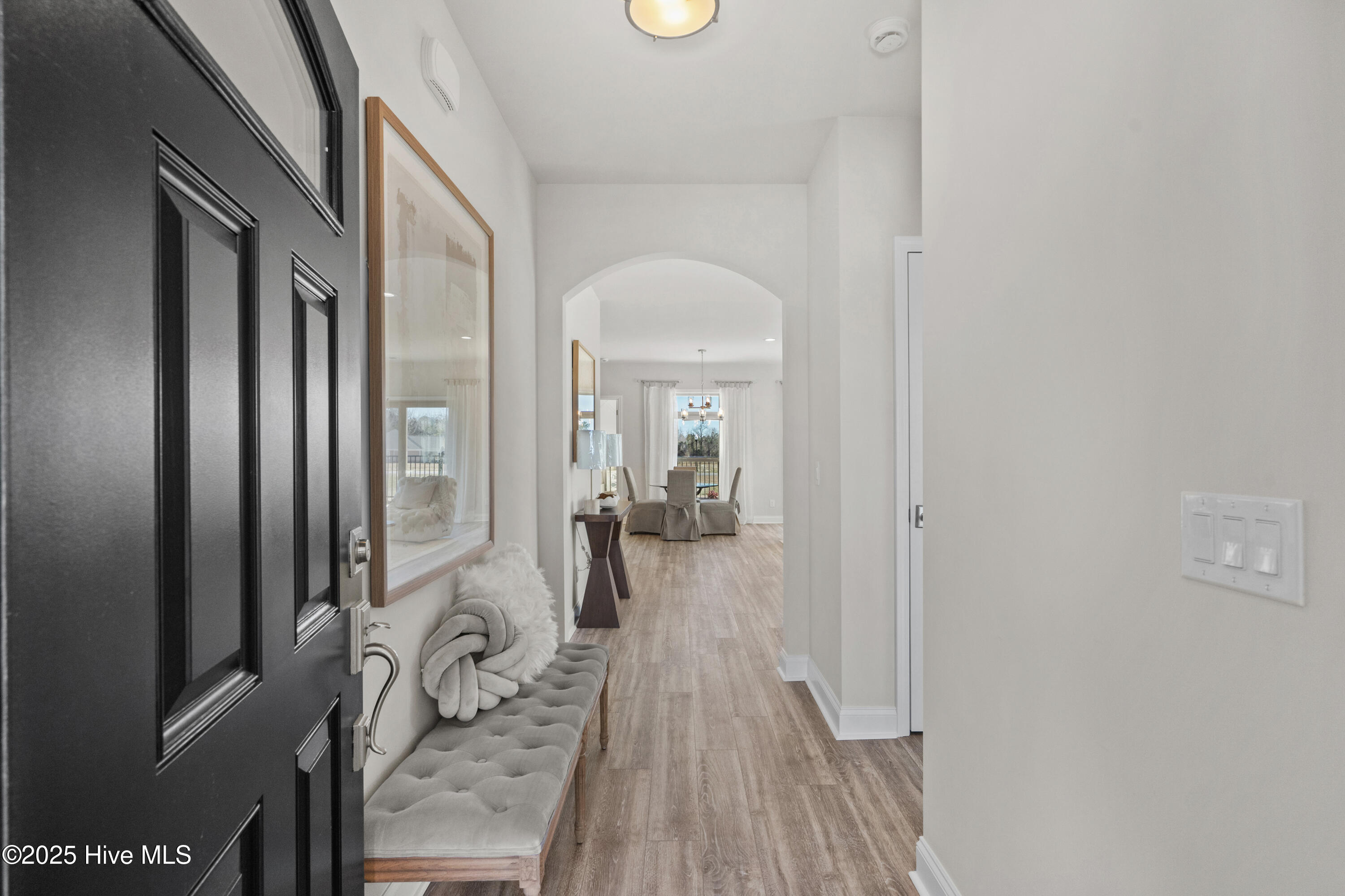 1060 Northbridge Court NW