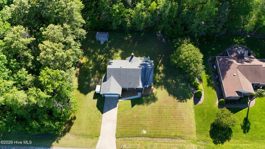 Photo of 115 Bayshore Drive, Elizabeth City, NC 27909 (MLS # 100569278)