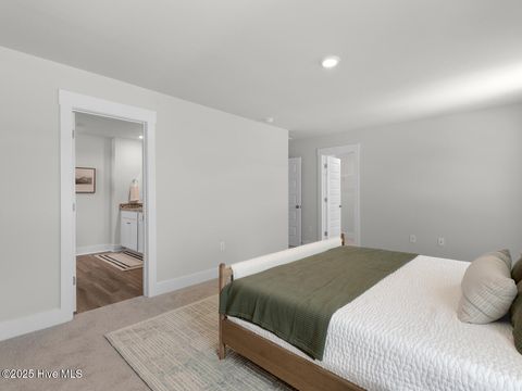 Tiny photo for 258 Surfside Landing Boulevard #Lot 105, Hubert, NC 28539 (MLS # 100568645)