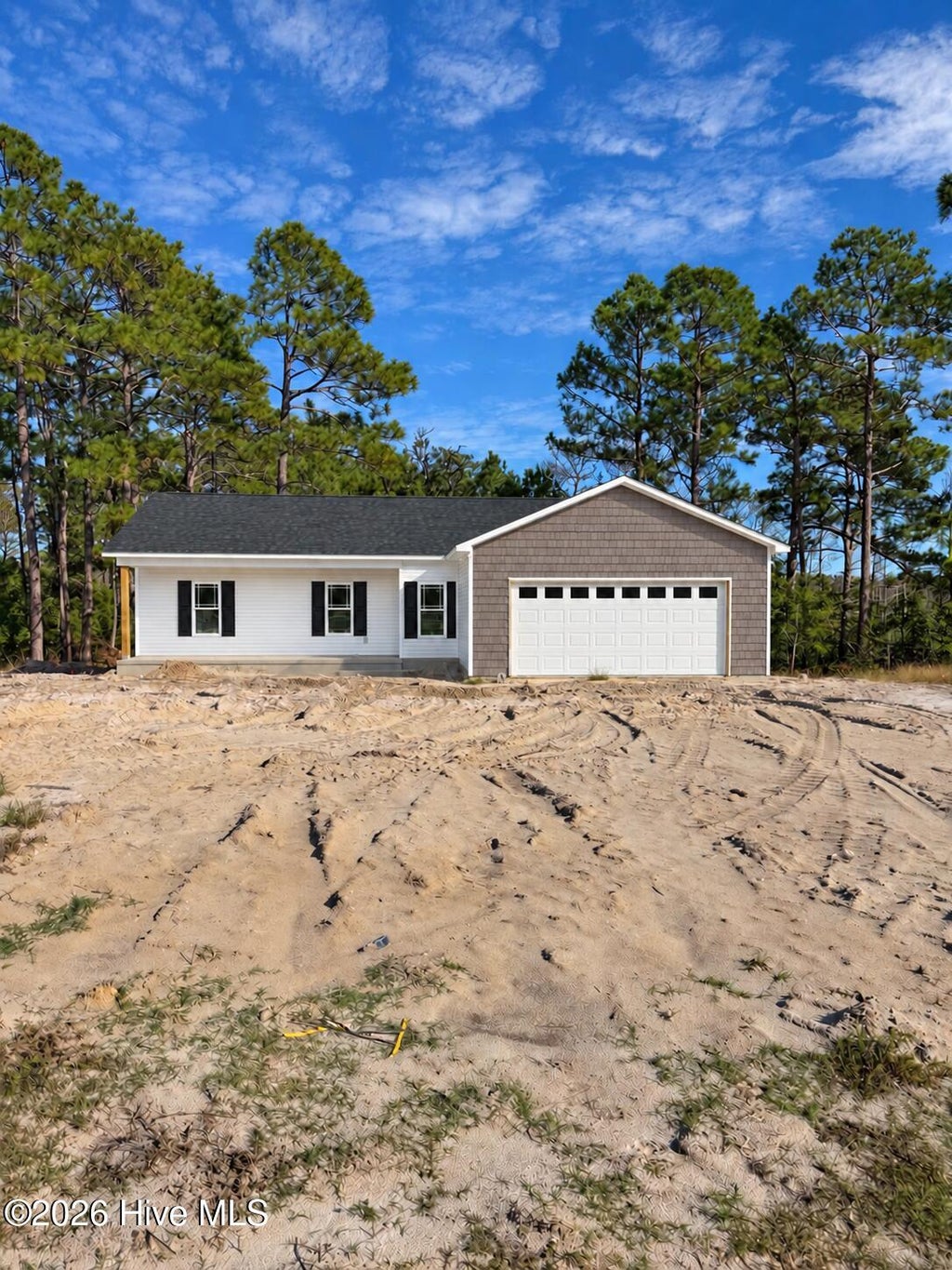 Photo of 173 Crown Point Road, Hubert, NC 28539 (MLS # 100610647)