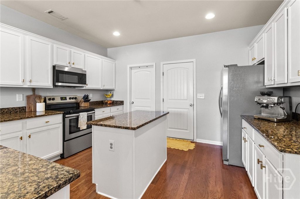 Photo of 123 Red Maple Drive, Athens, GA 30606 (MLS # CL347914)