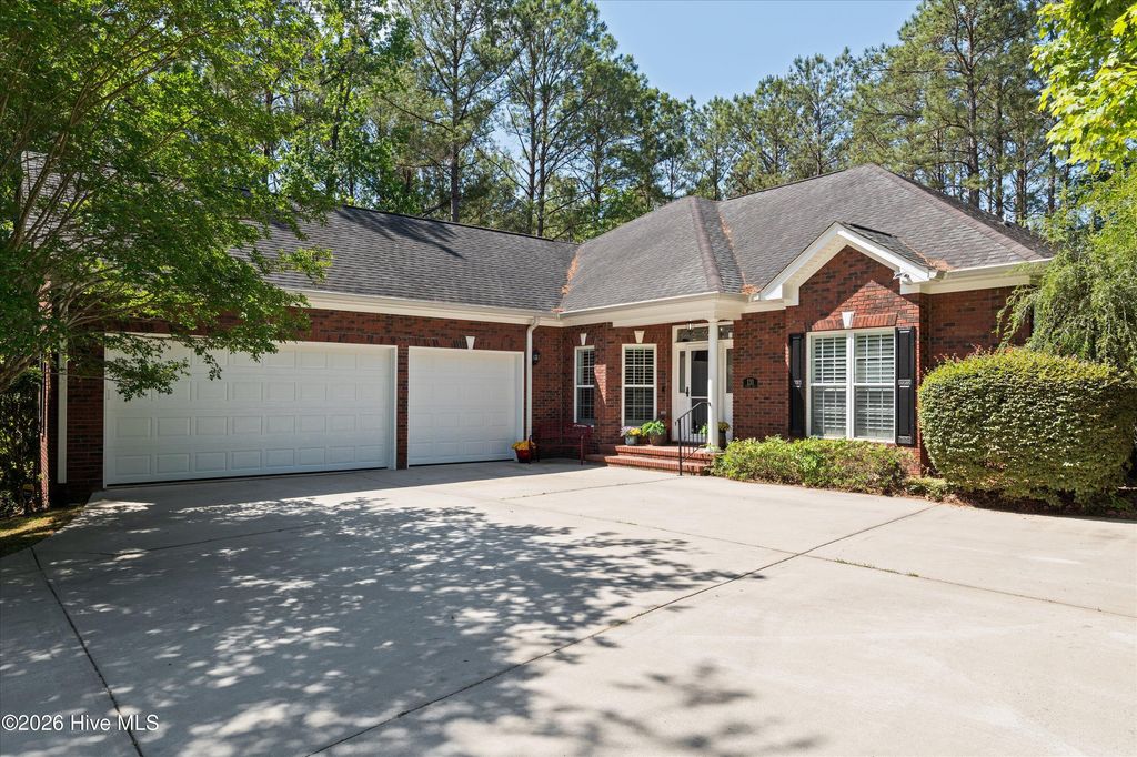 Photo of 131 Cypress Drive, McCormick, SC 29835 (MLS # 100575923)