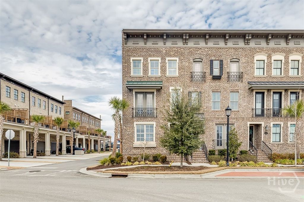 Photo of 500 Altamaha Street, Savannah, GA 31401 (MLS # SA349044)