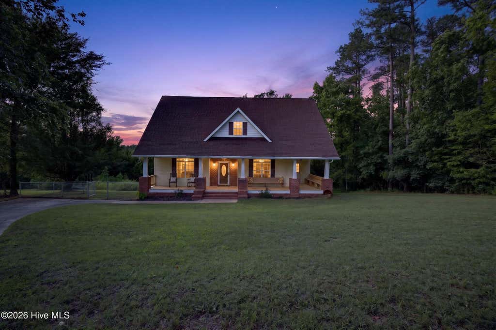 Photo of 138 Ashwood Drive, North Augusta, SC 29860 (MLS # 100585384)