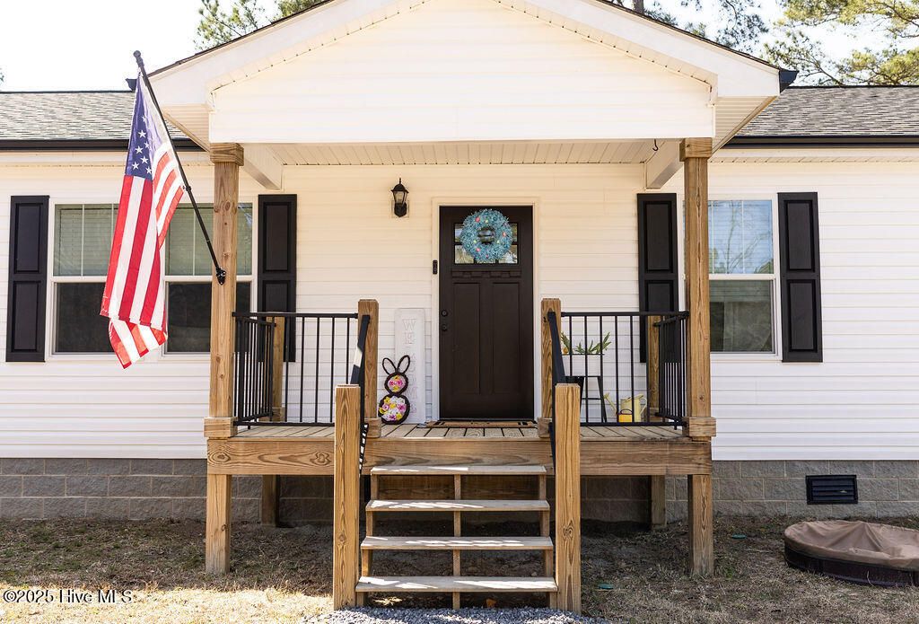 Photo of 195 Creek Bend Drive, Vass, NC 28394 (MLS # 100544708)