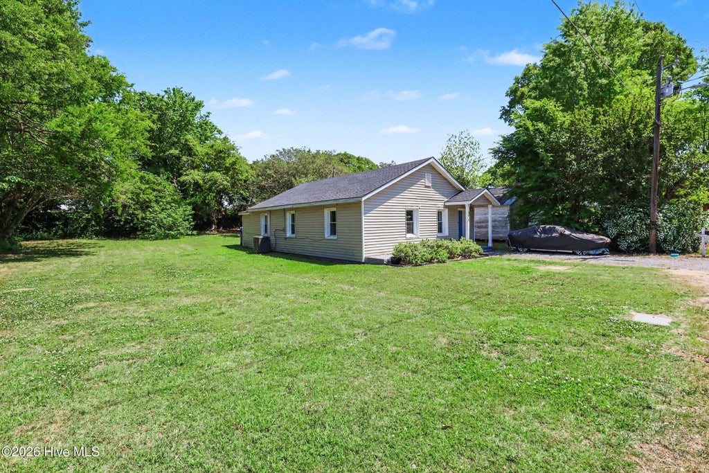 Photo of 518 E Townsend Street, Dunn, NC 28334 (MLS # 100578810)