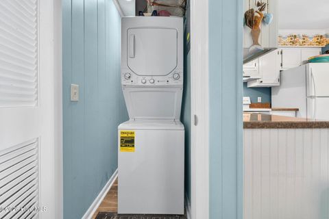 Tiny photo for 277 W First Street #2e, Ocean Isle Beach, NC 28469 (MLS # 100568807)