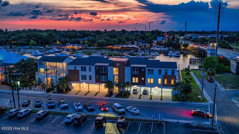 2 Marina Street Apt B