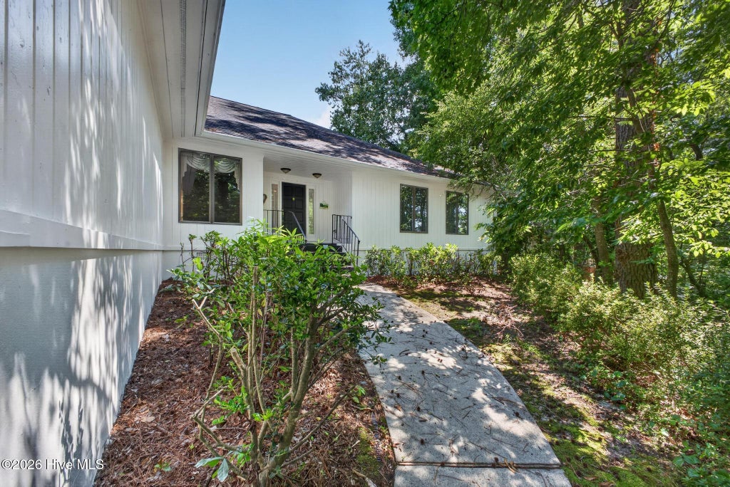 Photo of 5 Burden Circle, Aiken, SC 29803 (MLS # 100585967)