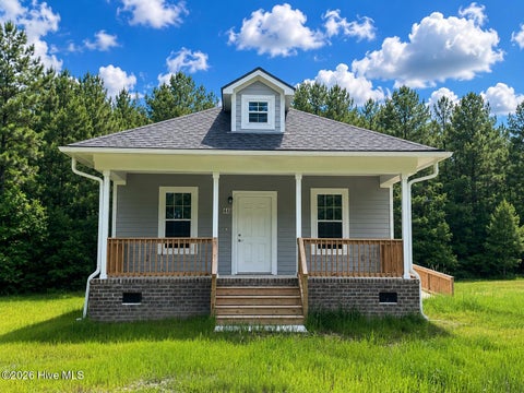 Homes For Sale - 440 Pine Cliff Road<br/> Craven County, Havelock, NC 28532