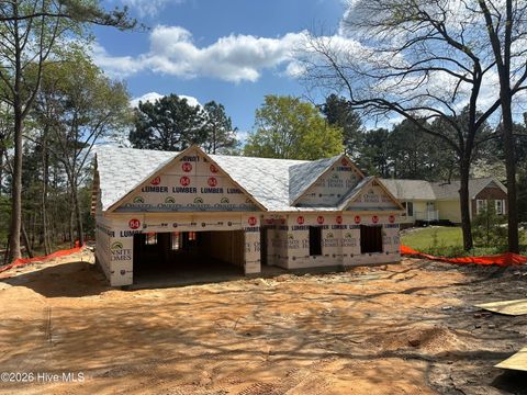 Homes For Sale - 165 Devonshire Avenue<br/> West End, NC 27376