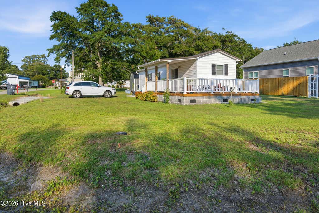 Photo of 5427 Dove Drive SW, Ocean Isle Beach, NC 28469 (MLS # 100593130)