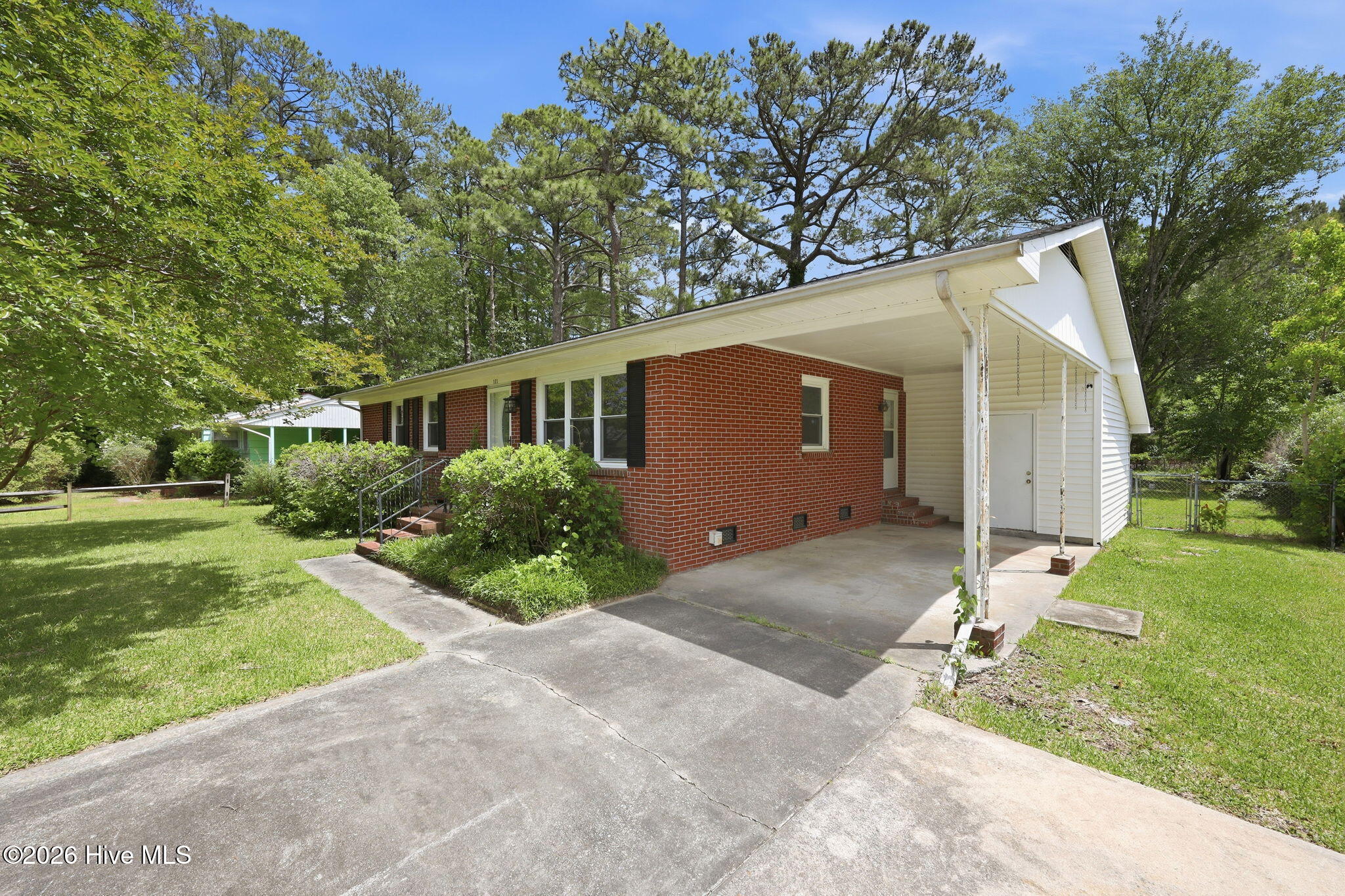 121 Bryan Boulevard