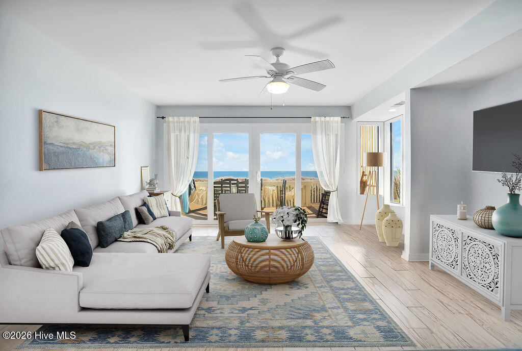 615 S Lumina Avenue Unit 2