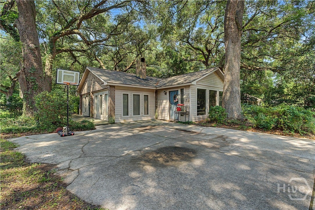 295 Kelly Davis Road