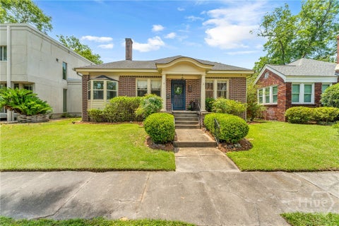 Homes For Sale - 125 E 54th Street<br/> Savannah, GA 31405