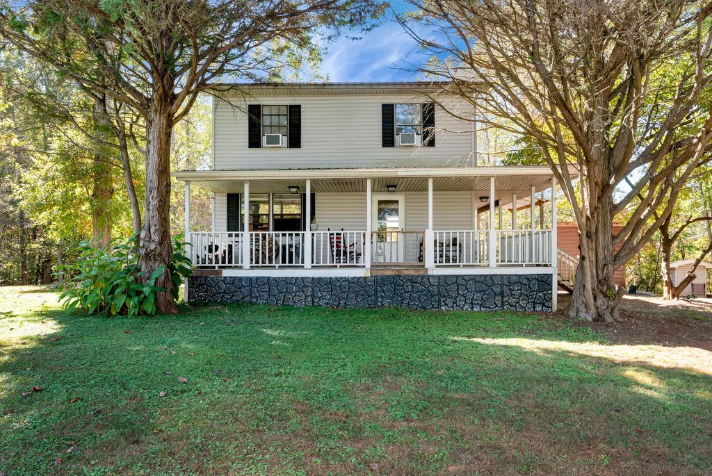 Photo of 373 Jennys Cove Road, Cleveland, GA 30528 (MLS # 548363)