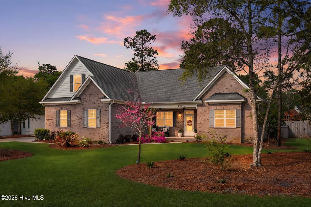 Photo of 40 Stonegate Circle, Hampstead, NC 28443 (MLS # 100565388)