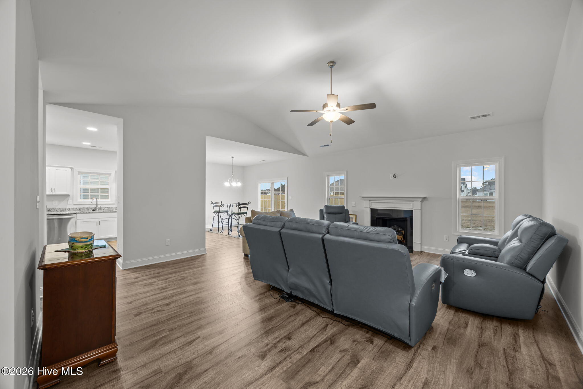 3002 Sharpnose Street