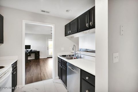 Tiny photo for 804 Bryce Court #I, Wilmington, NC 28405 (MLS # 100546655)