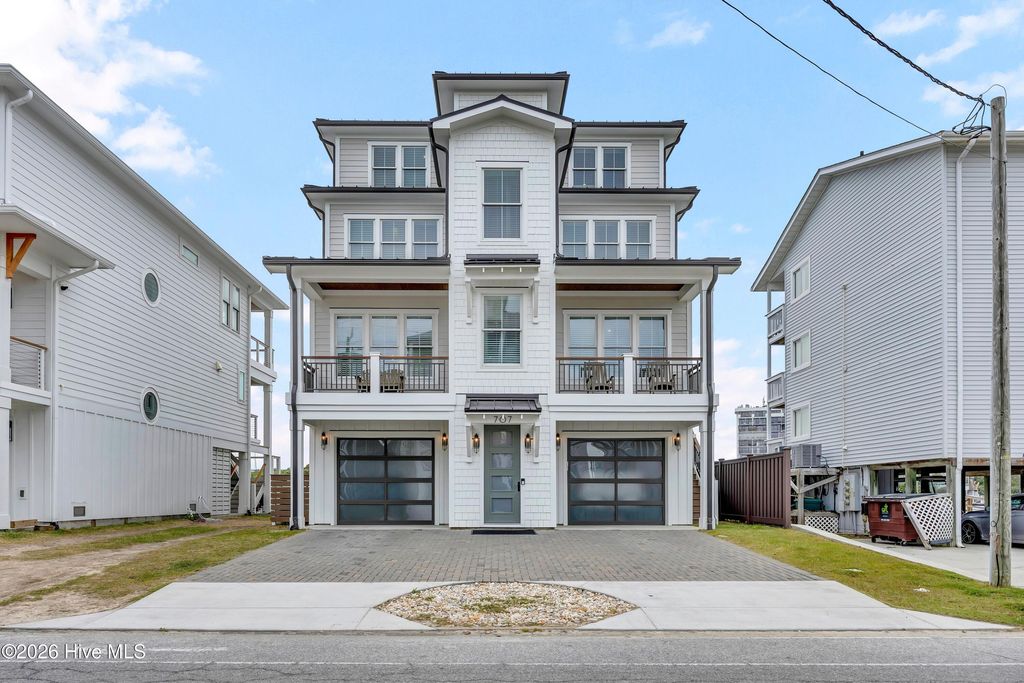 Photo of 707 Canal Drive, Carolina Beach, NC 28428 (MLS # 100571889)