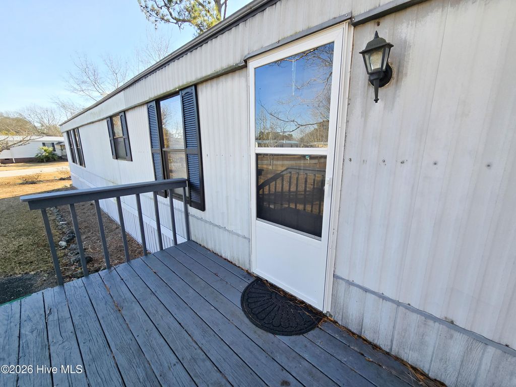 Photo of 125 Seashore Drive, Swansboro, NC 28584 (MLS # 100552287)