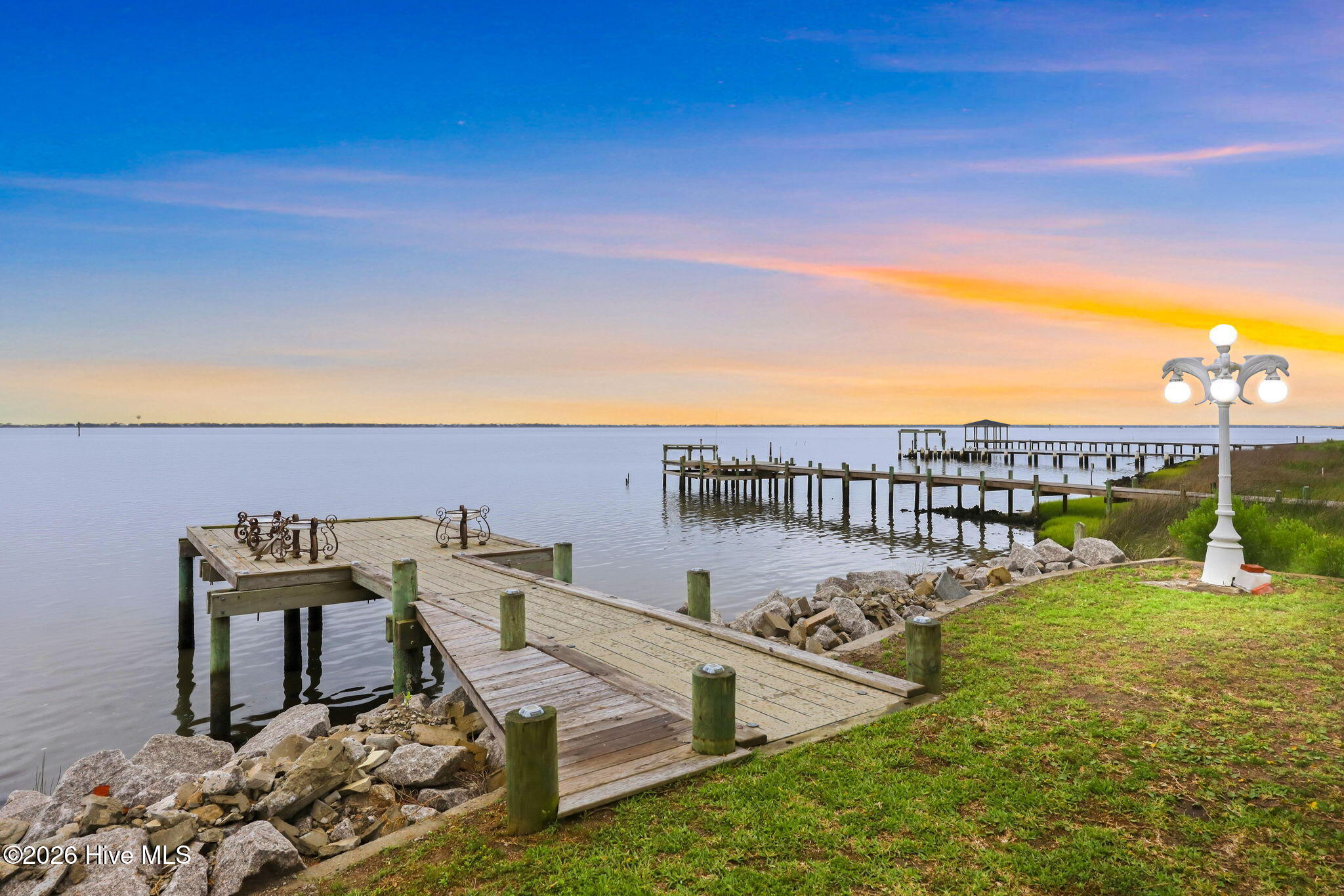 103 Waterfront Avenue
