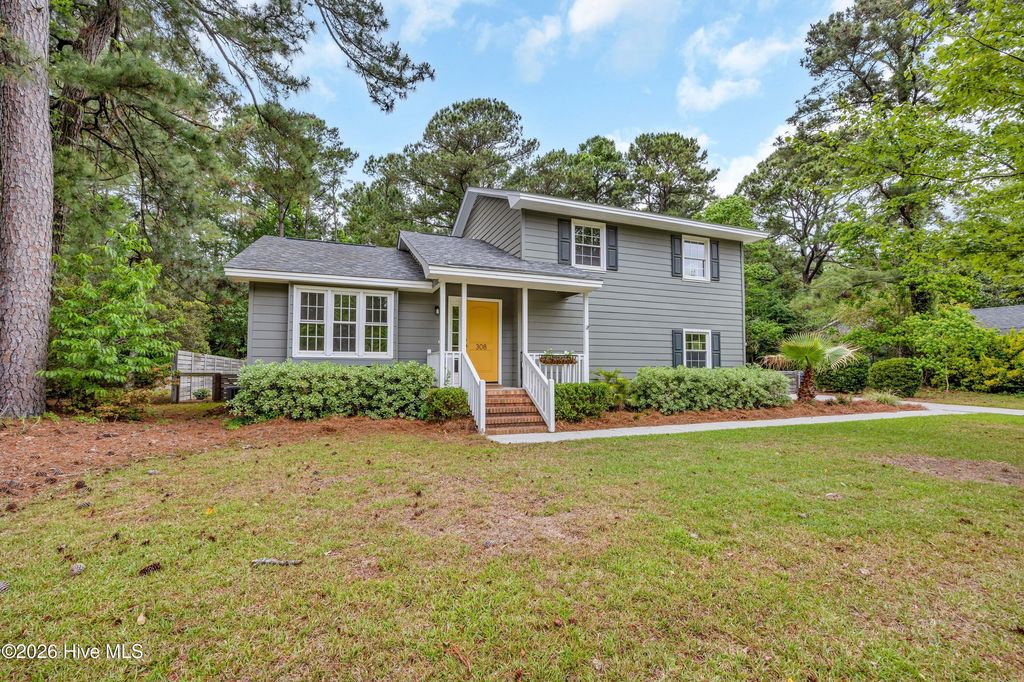 Photo of 308 Hampton Road N, Wilmington, NC 28409 (MLS # 100571765)
