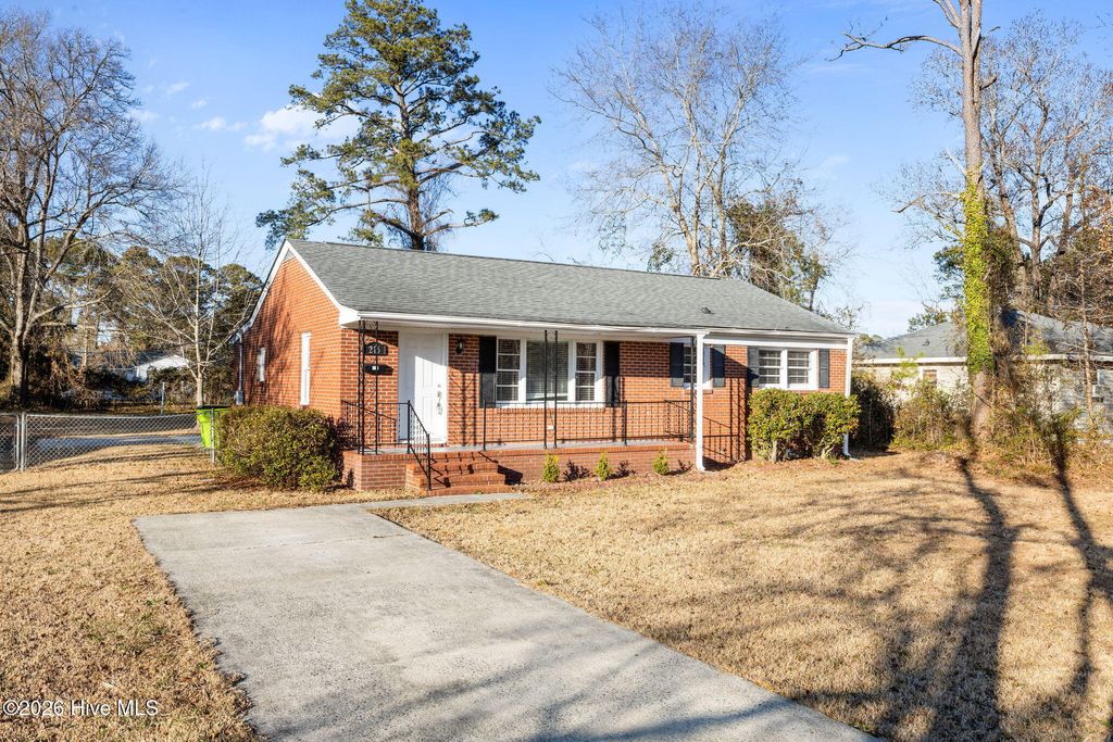 Photo of 216 Nunn Street, Havelock, NC 28532 (MLS # 100549628)