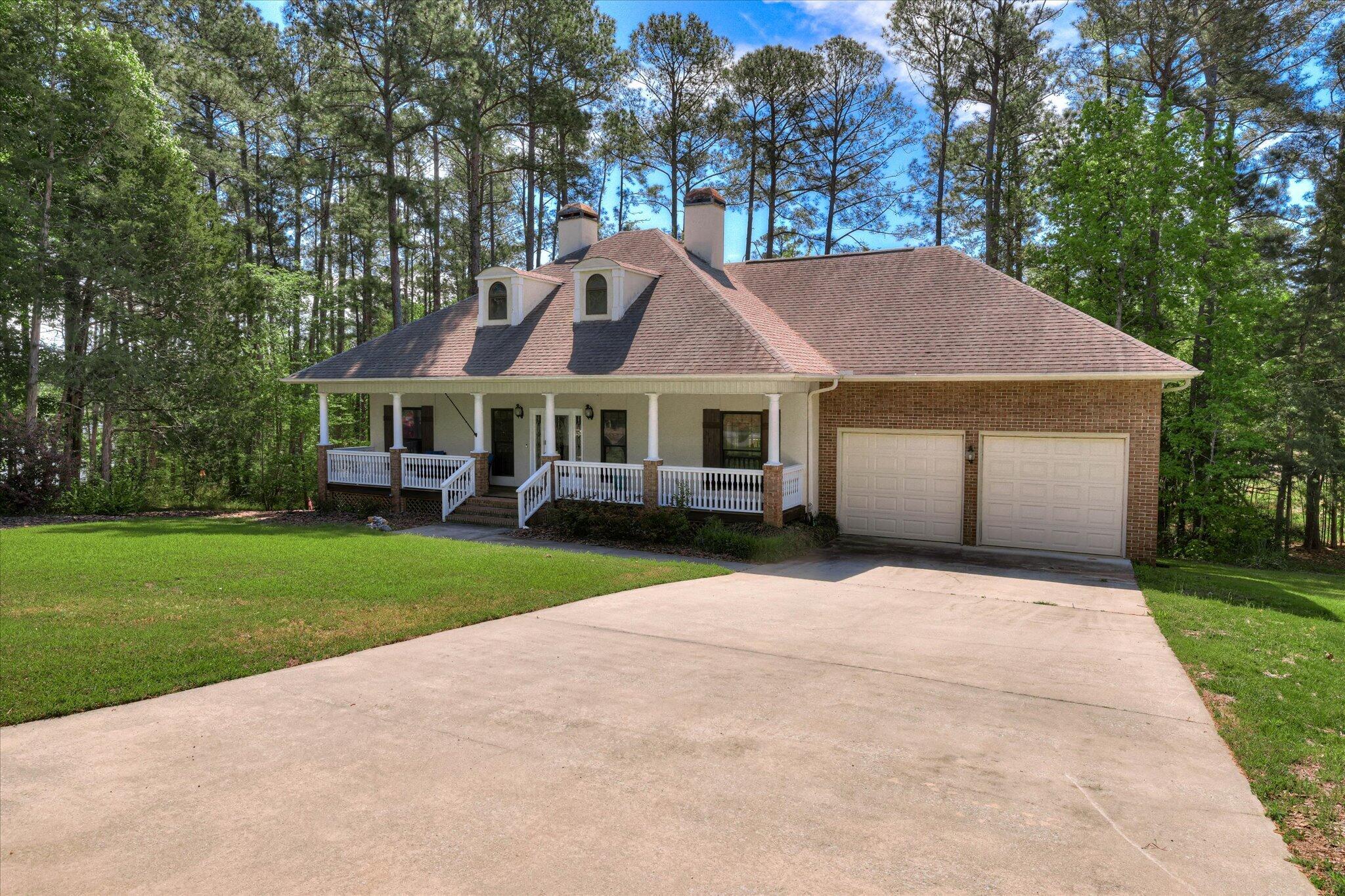 305 Kingfisher Point